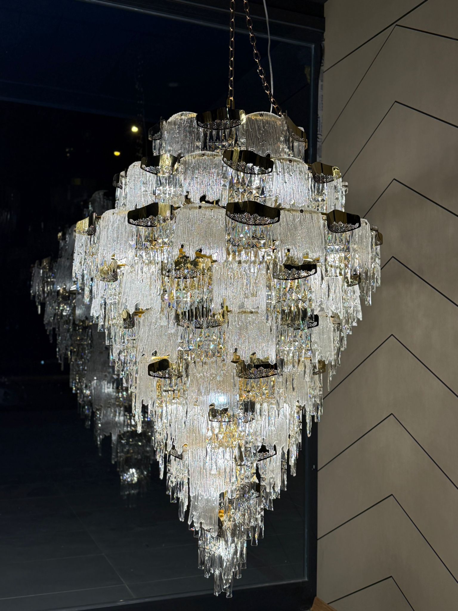 Kristal Şelale Avize